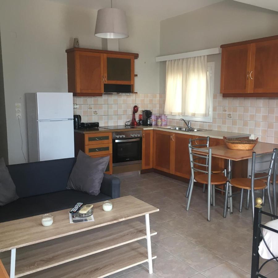 L'S Apartments Mavrovoúnion 외부 사진