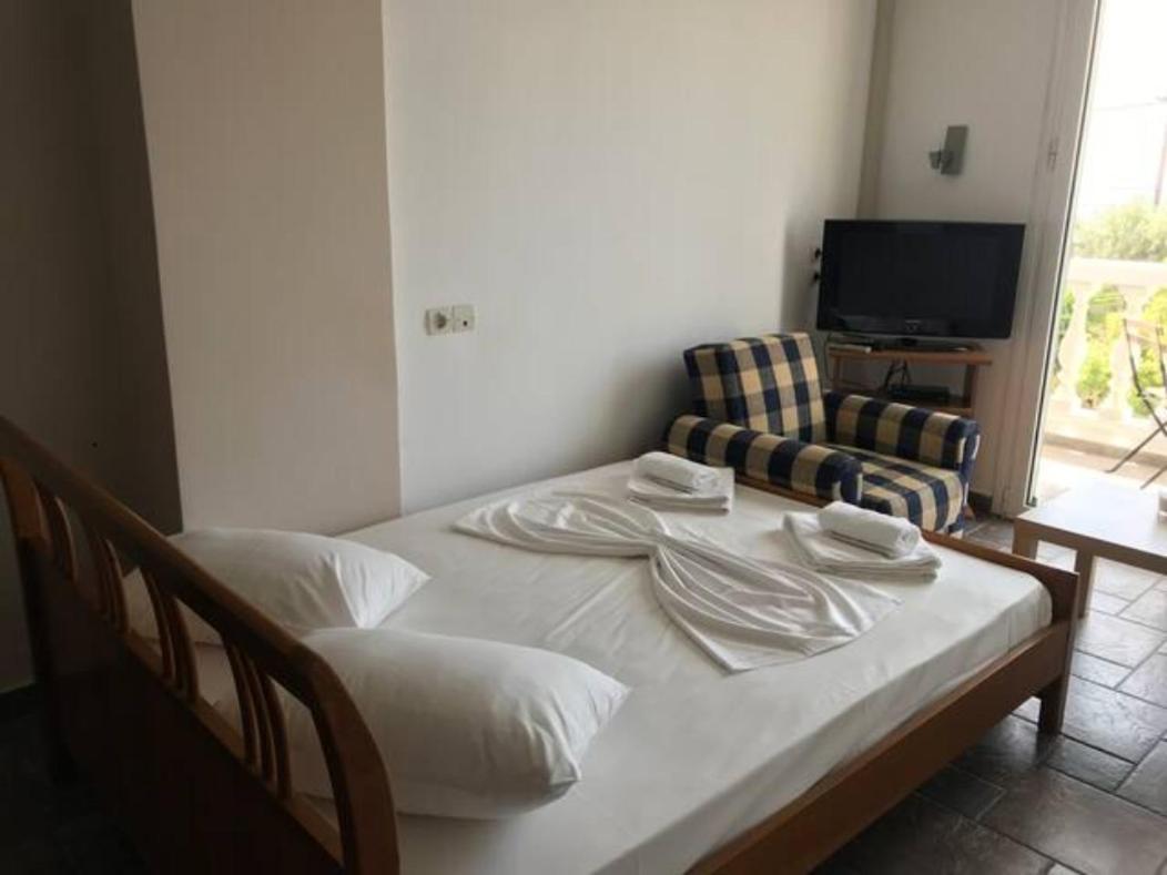 L'S Apartments Mavrovoúnion 외부 사진